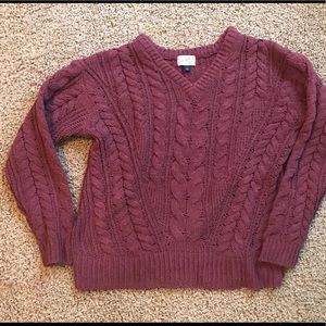 Brand new Universal Threads V-neck sweater